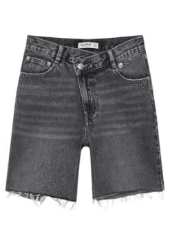 PULL & BEAR Mid-Rise With Crossover Waistband - Shorts Di Jeans - Black -Pull & Bear 00988bc841f04dfeae3d3fef8d7176d2