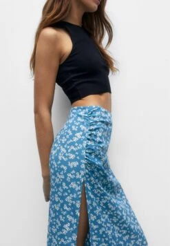 PULL & BEAR Floral - Gonna A Tubino - Blue -Pull & Bear 071a9c2977e34bdc8bb9fe43dbd4e8aa