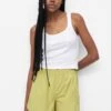 PULL & BEAR Basic Bermuda ShortsLight Yellow Donna Shorts PUC21S0DU-E11