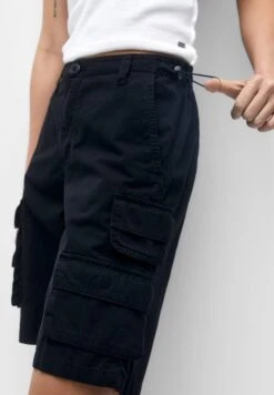 PULL & BEAR Bermuda With Multiple PocketsShortsBlack Donna Shorts PUC21S0DX-Q11 11 PULL & BEAR Bermuda With Multiple PocketsShortsBlack Donna Shorts PUC21S0DX-Q11 -Pull & Bear 0acd9a30bddb494b964ff099cb983d7b