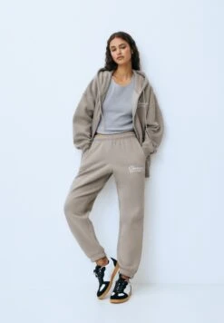 PULL & BEAR Pantaloni SportiviBrown Donna Pantaloni PUC21A0VB-O11 -Pull & Bear 0c01ea27e1ff44a0803b5f51fab59340