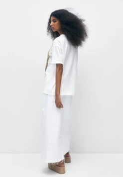 PULL & BEAR Vincent Van Gogh - T-Shirt Con Stampa - White -Pull & Bear 0cf8ac0adbcd4dd184d1d9ce64690c60