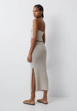 PULL & BEAR Crochet - Gonna A Campana - Camel -Pull & Bear 0da92fe3d7df4667a314054bf10f6d91