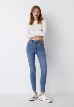 PULL & BEAR Cropped - Maglione - Beige