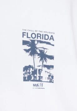 PULL & BEAR Felpa Con CappuccioWhite Donna Felpe PUC21J10S-A11 13 PULL & BEAR Felpa Con CappuccioWhite Donna Felpe PUC21J10S-A11 -Pull & Bear 11fbaa968e2f4f91bd887311a3eaa558