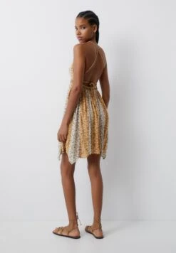 PULL & BEAR Short StrappyVestito EstivoOchre Donna Vestiti PUC21C14R-O11 11 PULL & BEAR Short StrappyVestito EstivoOchre Donna Vestiti PUC21C14R-O11 -Pull & Bear 155f201f236d49fcb56cd786a8b5d8c7