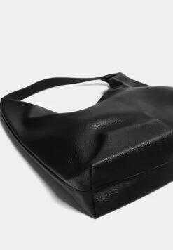 PULL & BEAR UrbanBorsa A ManoBlack Donna Borse PUC51H0I4-Q11 -Pull & Bear 15e2dd50312d43578875891254f9ff14