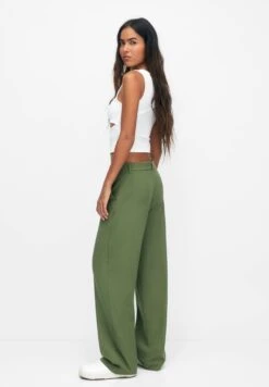 PULL & BEAR Darted SmartPantaloniGreen Donna Pantaloni PUC21A0SV-M11 10 PULL & BEAR Darted SmartPantaloniGreen Donna Pantaloni PUC21A0SV-M11 -Pull & Bear 190d548976e041278db703d6bda14a2b