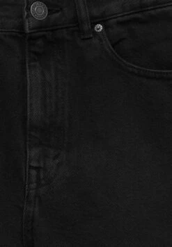 PULL & BEAR High Waist Mom Bermuda- Shorts Di Jeans - Black -Pull & Bear 1b42c5461f8543348db874d963648201