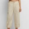 PULL & BEAR ParachuteCapriPantaloniSand Donna Pantaloni PUC21N0LP-B11 -Pull & Bear 1cdb32dce8724f6480659fbe440fd554