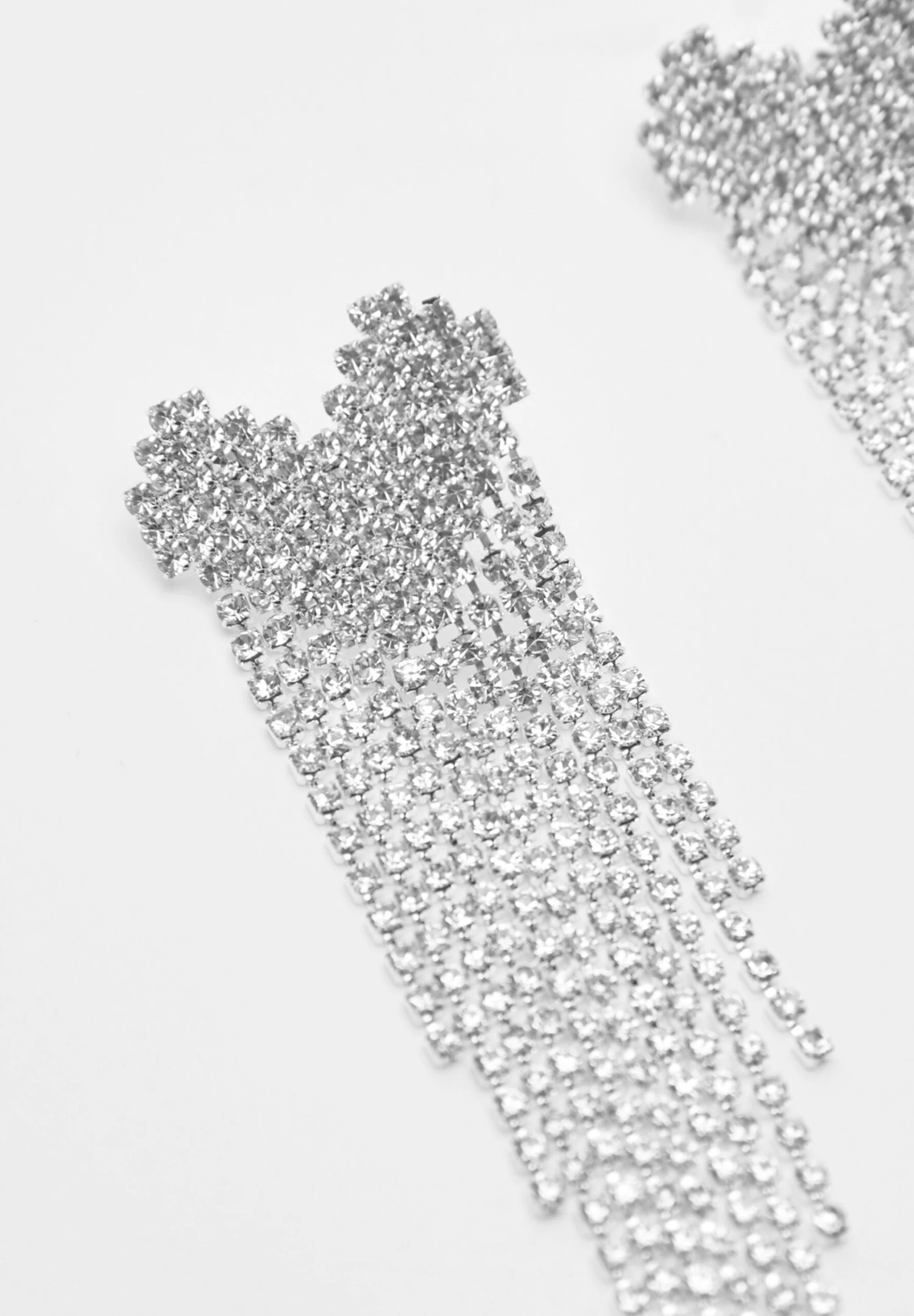 PULL & BEAR Heart Dangle OrecchiniSilver Coloured Donna Gioielli PUC51L0H7-D11 4 PULL & BEAR Heart Dangle OrecchiniSilver Coloured Donna Gioielli PUC51L0H7-D11 - immagine 2