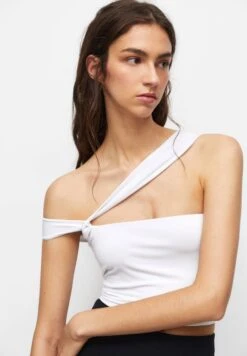 PULL & BEAR Off Shoulder Knot T-Shirt Con StampaWhite Donna T-shirt E Top PUC21D2F9-A11 -Pull & Bear 1ec66d815b844b6091b711afcc5722e5