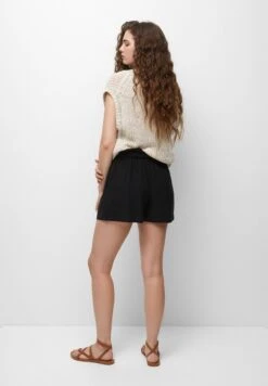 PULL & BEAR Basic BermudaShortsBlack Donna Shorts PUC21S0D5-Q11 -Pull & Bear 1ef5f5ac009b43f5877f260a42be3c74
