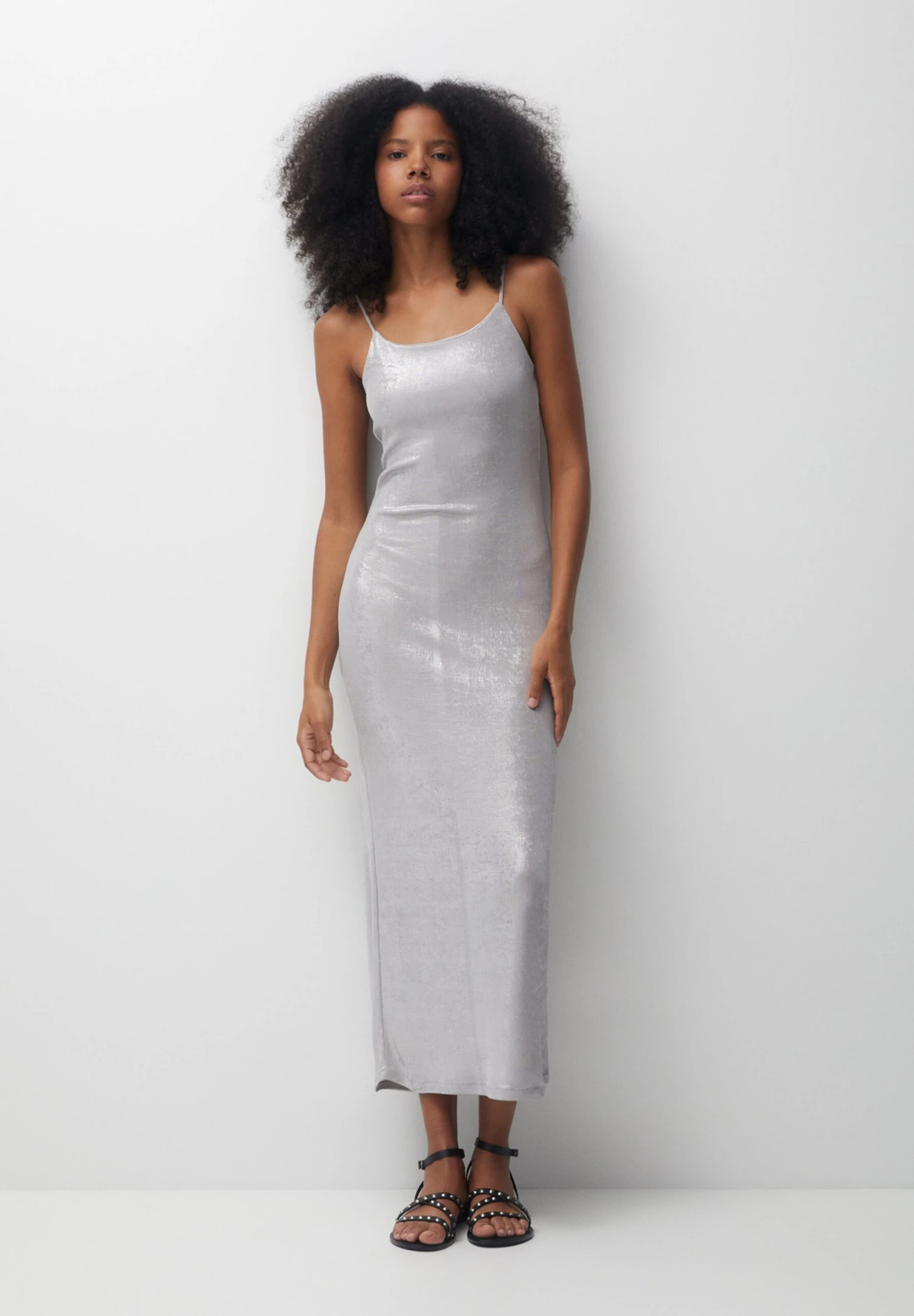 PULL & BEAR Strappy Long Vestito LungoSilver Coloured Donna Vestiti PUC21C164-D11 3 PULL & BEAR Strappy Long Vestito LungoSilver Coloured Donna Vestiti PUC21C164-D11