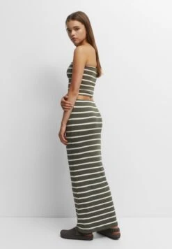 PULL & BEAR Long Striped - Gonna Lunga - Khaki -Pull & Bear 22a9b3385a3e4f249fad28d89d60d2f7