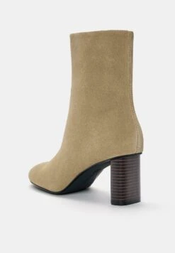 PULL & BEAR Stivaletti Con Tacco - Sand -Pull & Bear 251bc26bc6964a6790f4e251bac30a13