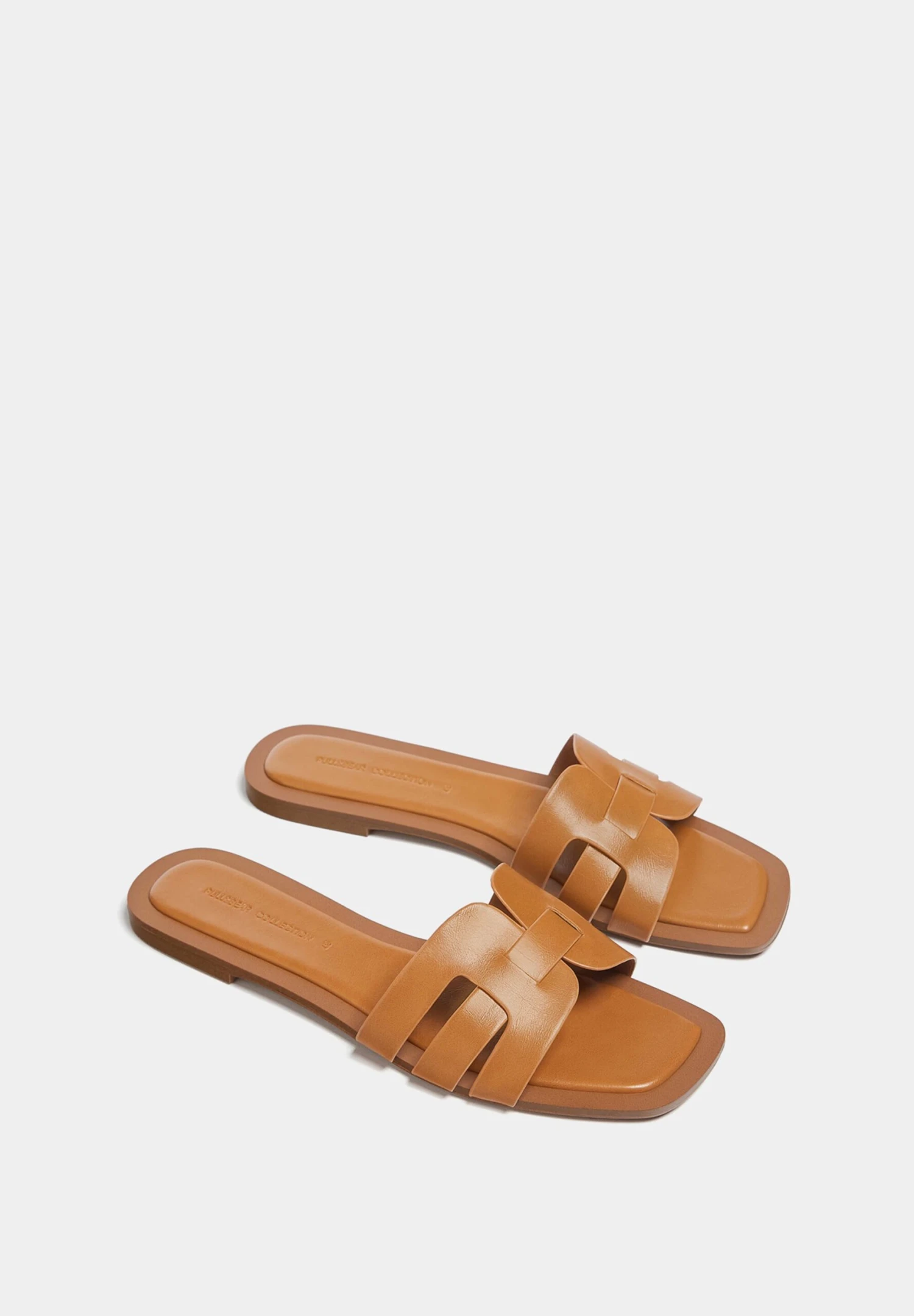 PULL & BEAR Flache Mit Überkreuzten RiemenCiabattineBrown Donna Ciabatte E Zoccoli PUC11A0LW-O11 5 PULL & BEAR Flache Mit Überkreuzten RiemenCiabattineBrown Donna Ciabatte E Zoccoli PUC11A0LW-O11 - immagine 3