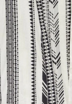 PULL & BEAR Geometric PrintBlazerWhite Donna Giacche E Blazer PUC21G0HZ-A11 14 PULL & BEAR Geometric PrintBlazerWhite Donna Giacche E Blazer PUC21G0HZ-A11 -Pull & Bear 26b060647a5a4ea28b540a34edec9032