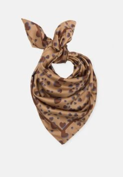 PULL & BEAR With HeartsFoulardCamel Donna Sciarpe PUC51G05A-B11 11 PULL & BEAR With HeartsFoulardCamel Donna Sciarpe PUC51G05A-B11 -Pull & Bear 26ef01f8a8f7494391a9cfbfb9266302