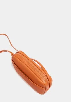 PULL & BEAR Mini Urban - Borsa A Tracolla - Orange -Pull & Bear 27270ebe6d3e42ffb4e262e7f39ac9c2