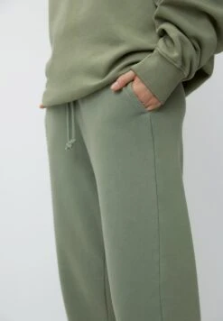 PULL & BEAR Jogging- Pantaloni - Khaki -Pull & Bear 2b6c944675ea45a4aec1a15b90de90c5