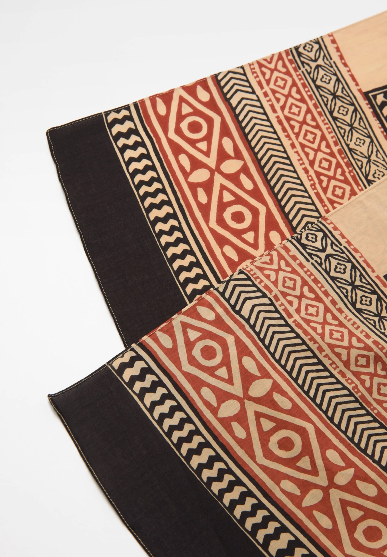 PULL & BEAR PareoSciarpaBrown Donna Sciarpe PUC51G052-O11 8 PULL & BEAR PareoSciarpaBrown Donna Sciarpe PUC51G052-O11 - immagine 6