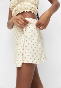 PULL & BEAR Mini Flowers LacingGonna A CampanaBeige Donna Gonne PUC21B0JA-B11 -Pull & Bear 31fdaa6e6ef840f3a86ac19bc1e2879b