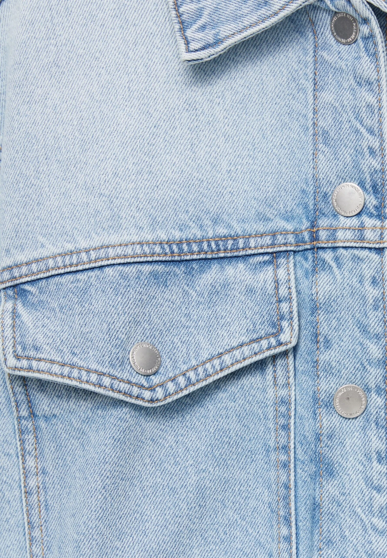 PULL & BEAR Giacca Di JeansLight Blue Denim Donna Giacche E Blazer PUC21G0IE-K11 8 PULL & BEAR Giacca Di JeansLight Blue Denim Donna Giacche E Blazer PUC21G0IE-K11 - immagine 6