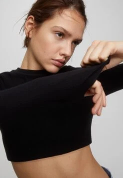 PULL & BEAR Cropped MaglioneMottled Black Donna Maglieria PUC21I0MU-Q11 -Pull & Bear 37993b5d018d466e98fdbc650372f718