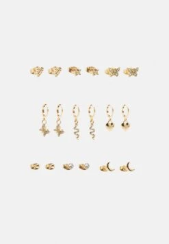 PULL & BEAR Pack Of 9 PairsOrecchiniGold Coloured Donna Gioielli PUC51L0FK-F11 9 PULL & BEAR Pack Of 9 PairsOrecchiniGold Coloured Donna Gioielli PUC51L0FK-F11 -Pull & Bear 3942fdd44f404acd8361f9c13549d734