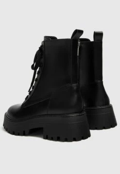 PULL & BEAR Stivaletti StringatiBlack Donna Stivaletti PUC11N04V-Q11 -Pull & Bear 3df78d670e6d4a8dbe56065eae7bc236