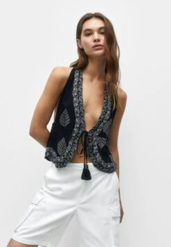 PULL & BEAR Printed With Trims - Smanicato - Black