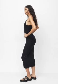 PULL & BEAR Basic MidiVestito Di MaglinaBlack Donna Vestiti PUC21C13Y-Q11 -Pull & Bear 42be9105d58941568dfcbab4c9c54c99