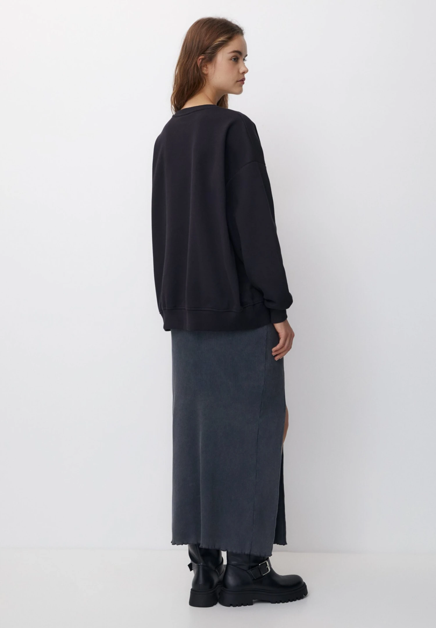 PULL & BEAR With Face Graphic FelpaBlack Donna Felpe PUC21J11P-Q11 5 PULL & BEAR With Face Graphic FelpaBlack Donna Felpe PUC21J11P-Q11 - immagine 3