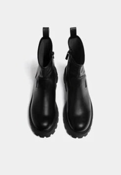 PULL & BEAR Flat StretchStivaletti Con PlateauBlack Donna Stivaletti PUC11N05A-Q11 -Pull & Bear 459ebf1f7ebd4fbdafd7e02b18a5287c