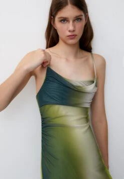 PULL & BEAR Ombré-Long - Vestito Lungo - Green -Pull & Bear 46018c4829d14fe7adde52582b64a494