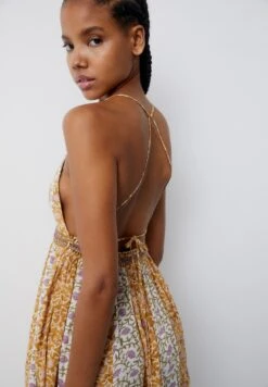 PULL & BEAR Short StrappyVestito EstivoOchre Donna Vestiti PUC21C14R-O11 13 PULL & BEAR Short StrappyVestito EstivoOchre Donna Vestiti PUC21C14R-O11 -Pull & Bear 476650ca49d046efa308b2016518e865