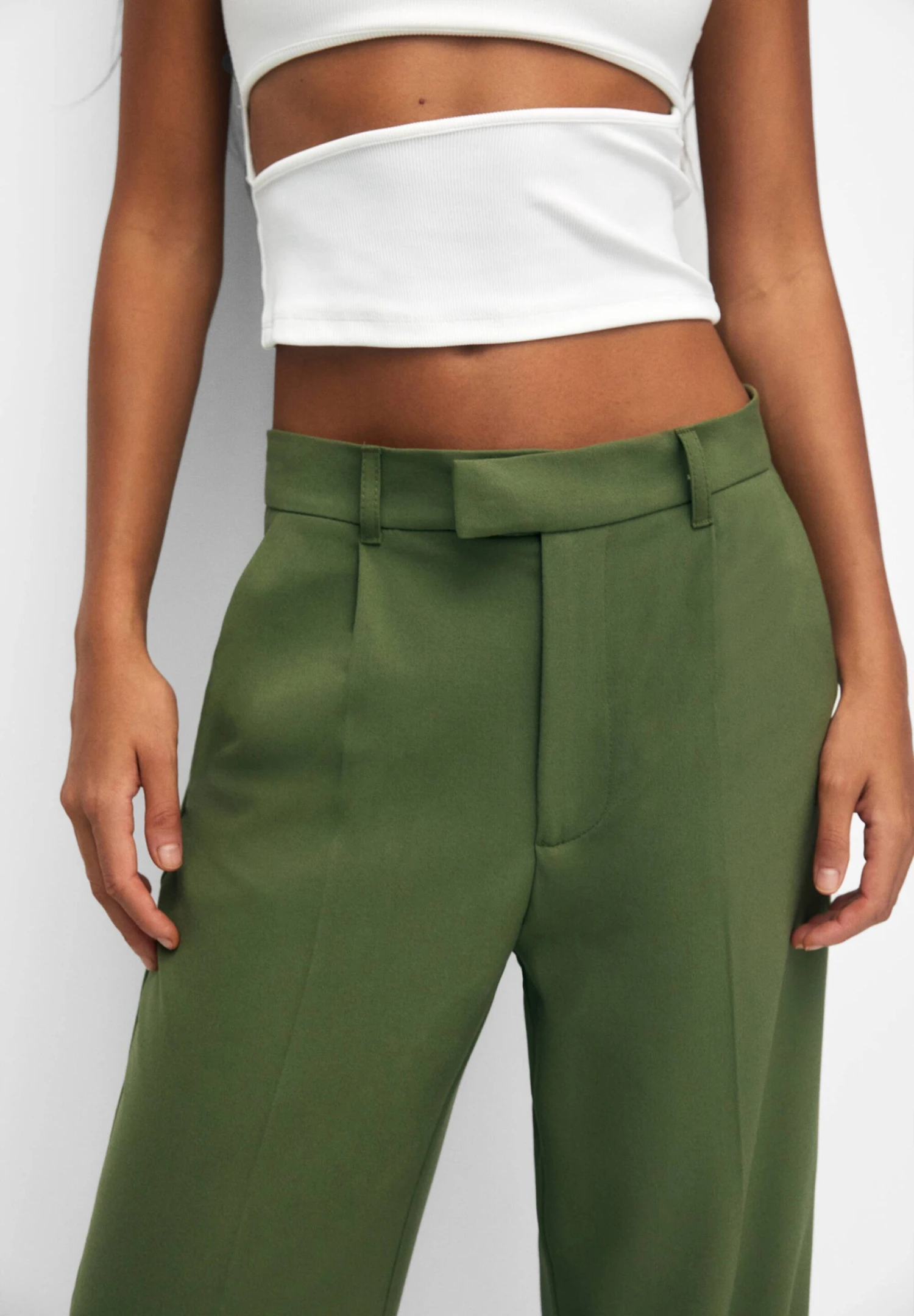 PULL & BEAR Darted SmartPantaloniGreen Donna Pantaloni PUC21A0SV-M11 6 PULL & BEAR Darted SmartPantaloniGreen Donna Pantaloni PUC21A0SV-M11 - immagine 4