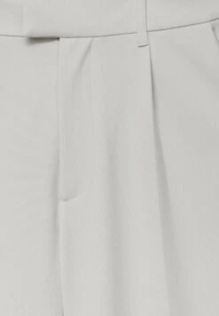 PULL & BEAR Darted Smart - Pantaloni - White -Pull & Bear 4ab3704e869b4300ad43a1855b08cdab