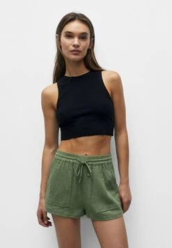 PULL & BEAR Flowing With PocketsShortsKhaki Donna Shorts PUC21S0E8-N11