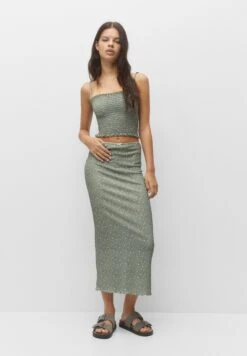 PULL & BEAR Floral-Midi - Gonna A Tubino - Green -Pull & Bear 4ed58d4c9ba3478f9f4d4fee27084352