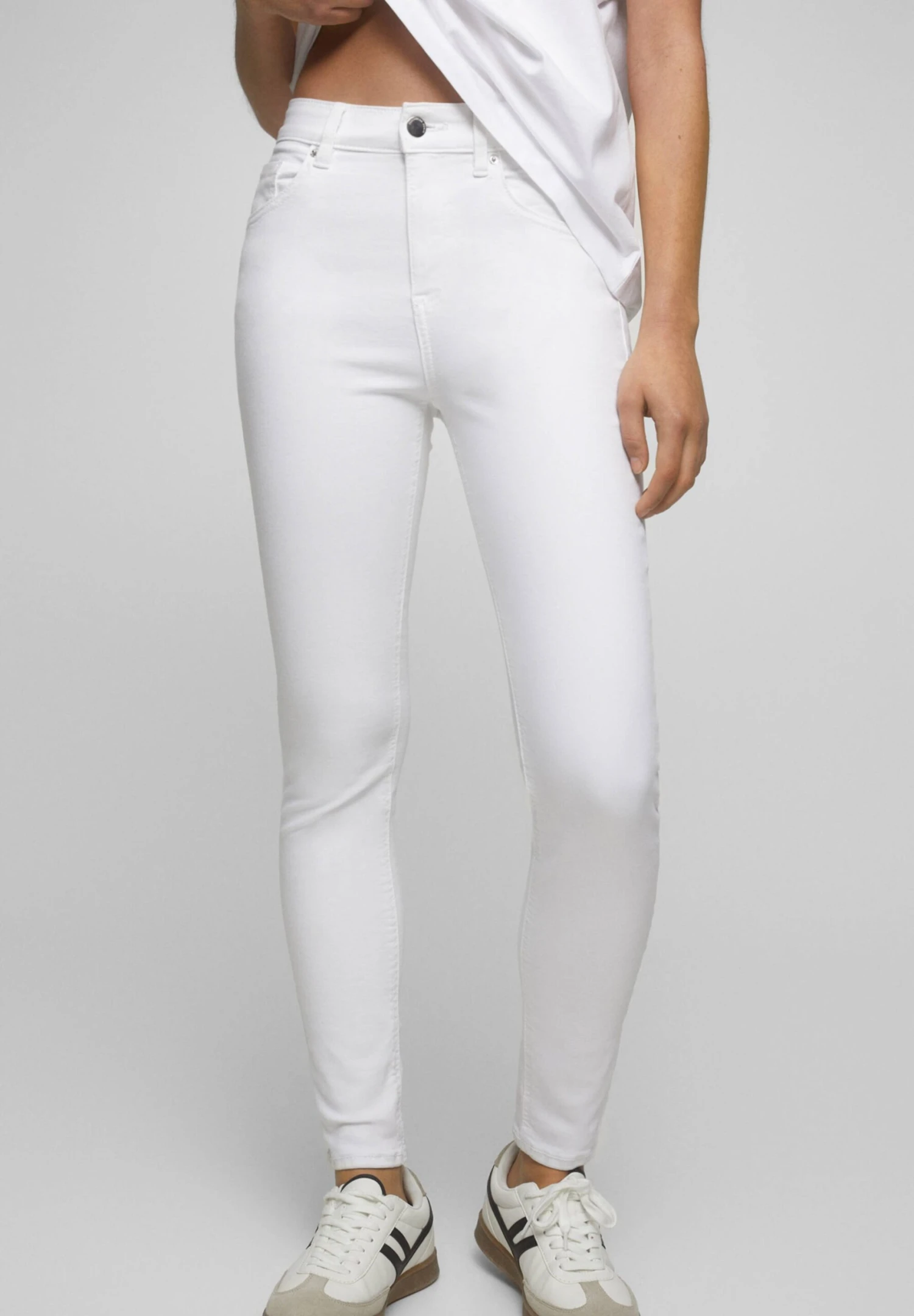 PULL & BEAR Push Up Jeans Skinny FitWhite Donna Jeans PUC21N0K1-A11 3 PULL & BEAR Push Up Jeans Skinny FitWhite Donna Jeans PUC21N0K1-A11