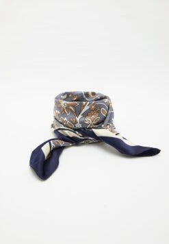 PULL & BEAR Floral PrintSciarpaBlue Donna Sciarpe PUC51G05F-K11 -Pull & Bear 5166df0dfdb449c084bc7c68e8c5a23d