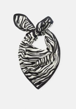 PULL & BEAR Zebra Print-Neckerchief- SciarpaBlack Donna Sciarpe PUC51G056-Q11 -Pull & Bear 51d85a14101942b0a7c020e3427619c9