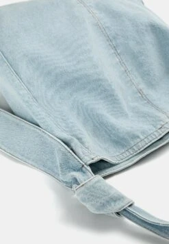 PULL & BEAR SHOPPER - Borsa A Mano - Blue Denim -Pull & Bear 538fb4962686446fa9192f79e80dc3e5