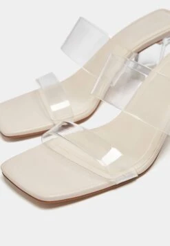 PULL & BEAR VinylCiabattineBeige Donna Ciabatte E Zoccoli PUC11A0L9-B11 -Pull & Bear 5415f4380fd84432ac5e892e70a6da46