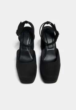 PULL & BEAR Scarpe Con PlateauBlack Donna Tacchi Alti PUC11A0M3-Q11 -Pull & Bear 54e889c9d7e843e3bba0a5547f8fe89e