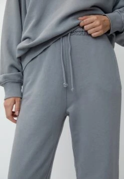 PULL & BEAR Jogging PantaloniLight Grey Donna Pantaloni PUC21A0UY-C11 -Pull & Bear 563724d165ed474f8753ee7fd571b59b