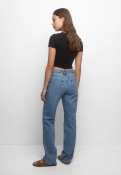 PULL & BEAR Basic Short SleeveT-Shirt BasicBlack Donna T-shirt E Top PUC21E0V6-Q11 -Pull & Bear 56f4570716b44a4c905371d2d6c5fca9