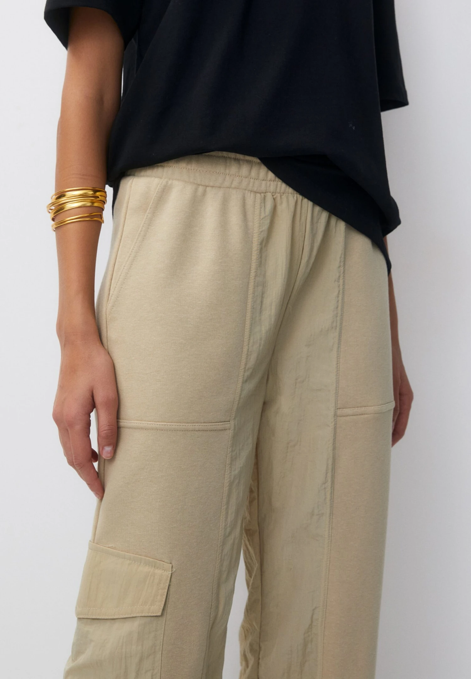 PULL & BEAR ContrastPantaloni CargoSand Donna Pantaloni PUC21A0VM-B11 6 PULL & BEAR ContrastPantaloni CargoSand Donna Pantaloni PUC21A0VM-B11 - immagine 4